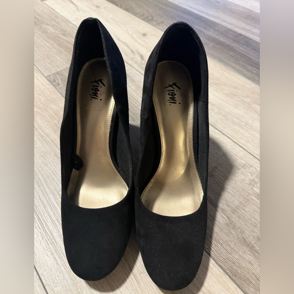 Women's Black Heels